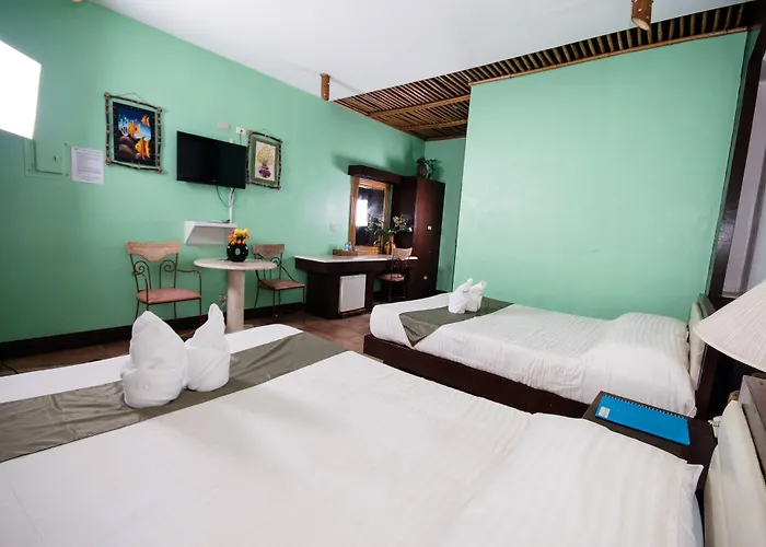 Hotel Club San Remigio (Cebu)